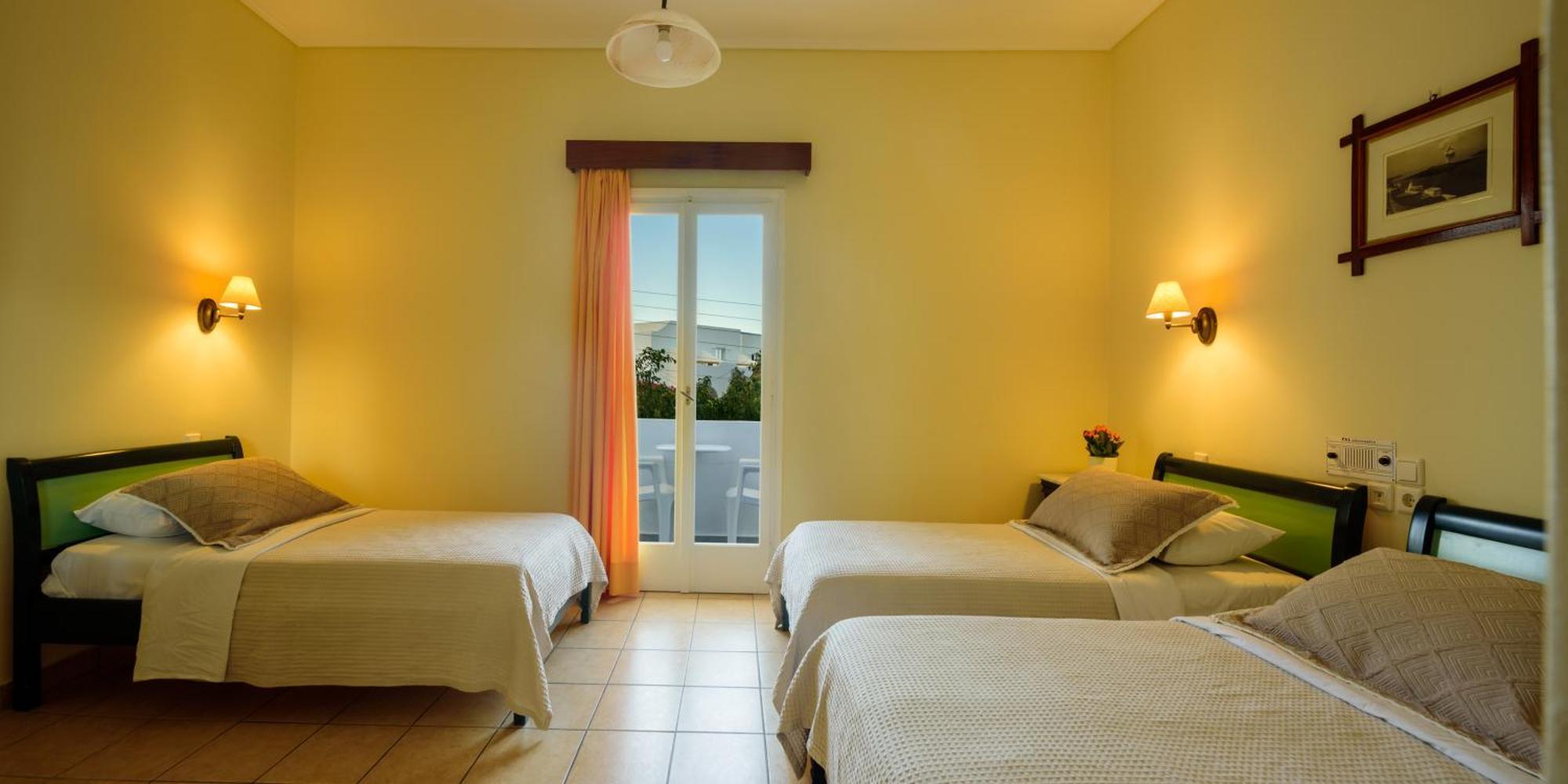 Karidis Hotel Kamari  Ngoại thất bức ảnh